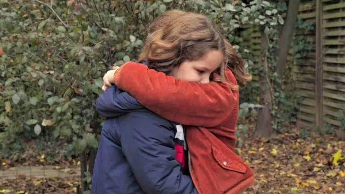 Petite Maman Ending, Explained 2021 Film Celine Sciamma