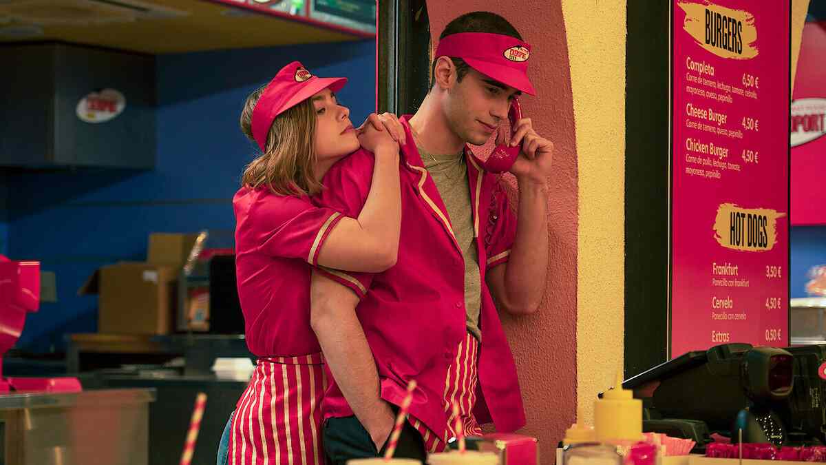 Through My Window' Ending, Explained: Do Ares and Raquel Get Back Together?