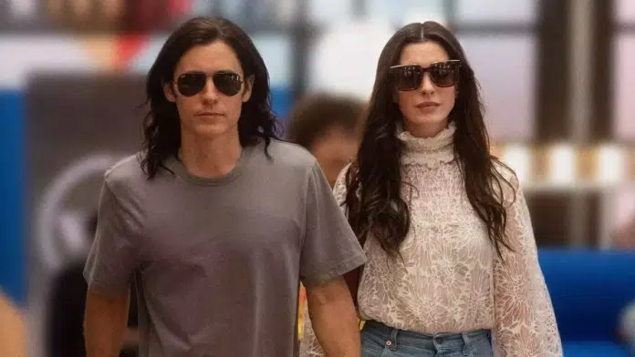 Jared Leto as WeWork CEO, Adam Neumann and Anne Hathway as his wife, Rebekah Paltrow Neumann in WeCrashed