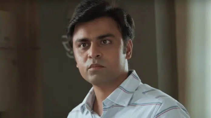 Panchayat Season 2 Review 2022 Jitendra Kumar as Abhishek Tripathi