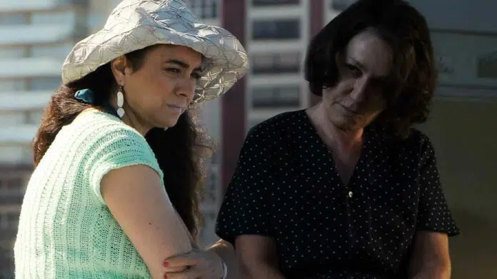 Netflix Film Elena Knows Review Elena and Rita